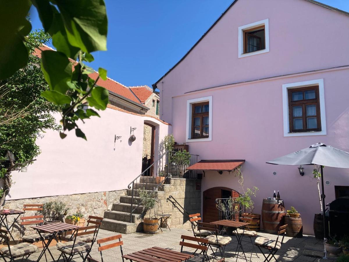 Apartmany Lavander Mikulov Buitenkant foto