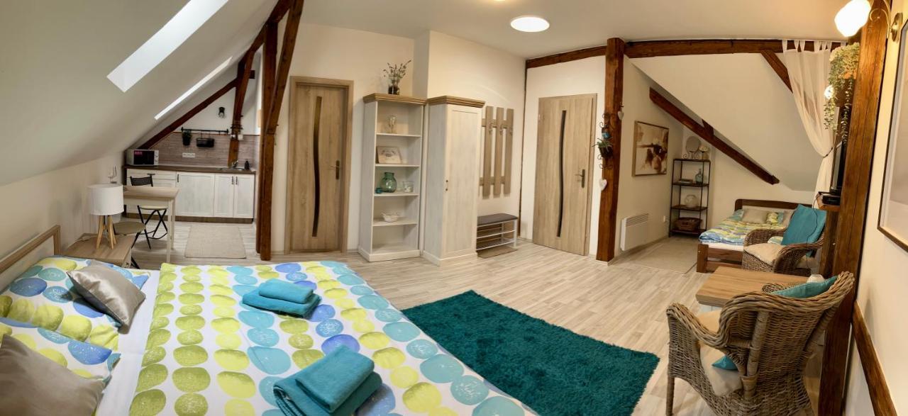 Apartmany Lavander Mikulov Buitenkant foto