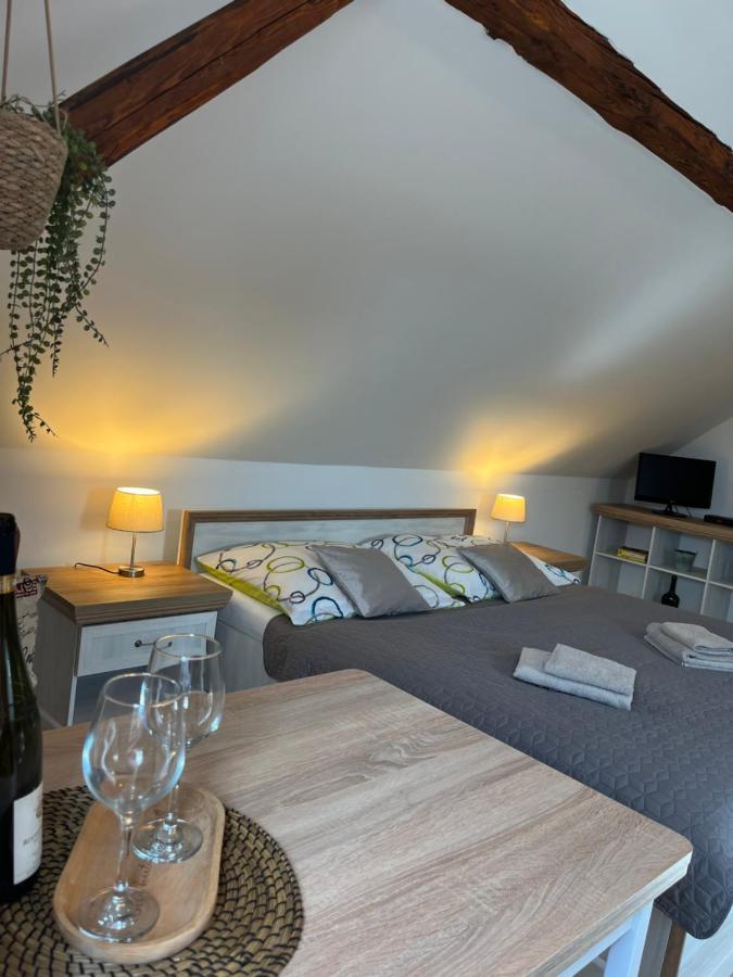 Apartmany Lavander Mikulov Buitenkant foto